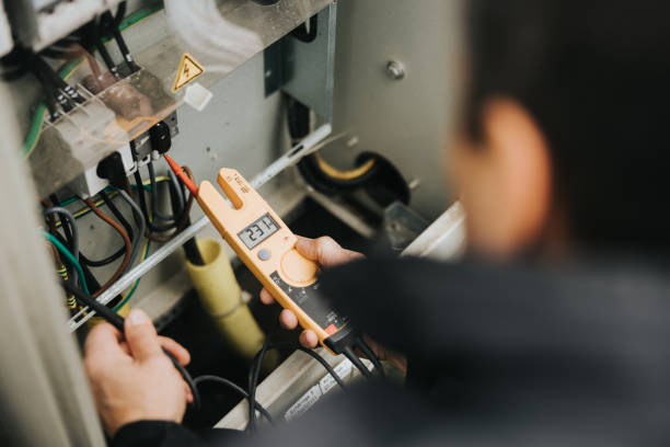Best Electrical Contractors for Businesses  in Glen Ellyn, IL